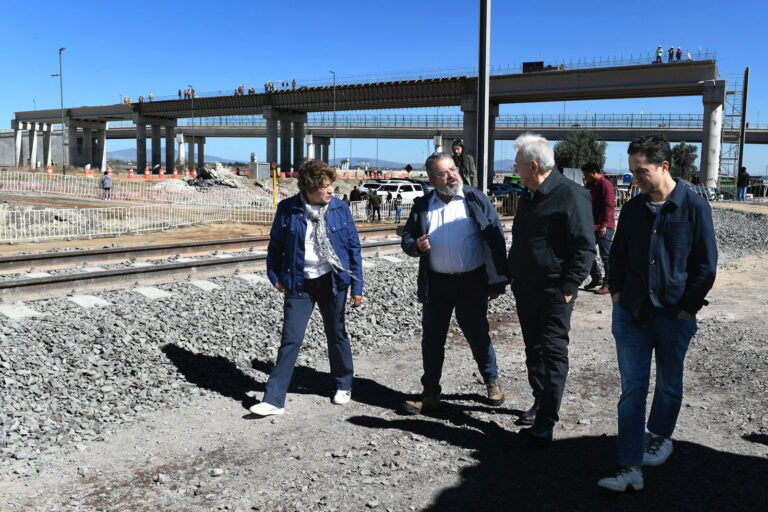 AMLO y Delfina Gómez supervisarán este miércoles avances del Tren El Insurgente