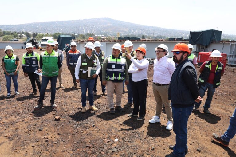 Trolebús Chalco-Santa Martha dará servicio a 3 millones de usuarios; Gobernadora Delfina Gómez Álvarez supervisa obras