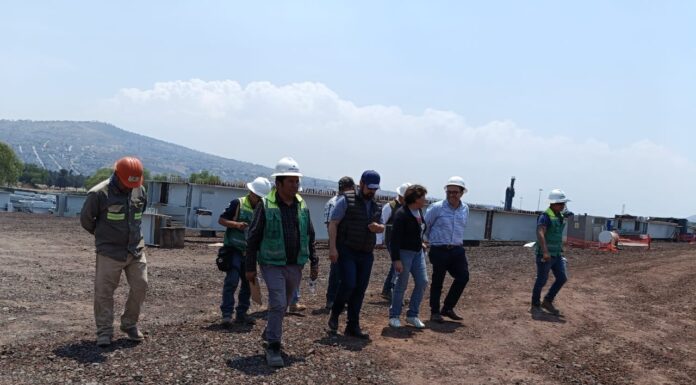 Gobernadora Delfina Gómez supervisa obra del Trolebús Chalco -Santa Martha