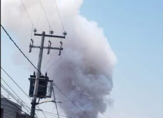 Fuego consume fábrica de pirotecnia, “Aparatoso” incendio en Tultepec