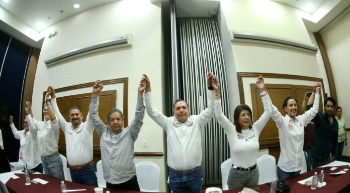 Cierran filas a favor de Ricardo Moreno