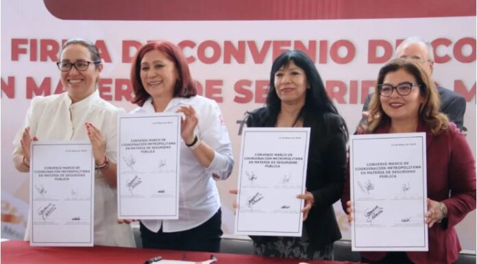 Firma Azucena, convenio con candidatas de Coacalco, Acolman y Tecámac