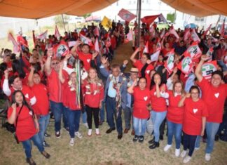 Festeja Ana Muñíz adhesión de liderazgos en San Mateo Atenco