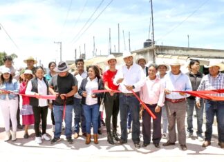 Retoma el alcalde de Ixtlahuaca, Abuzeid Lozano, entrega de obra pública
