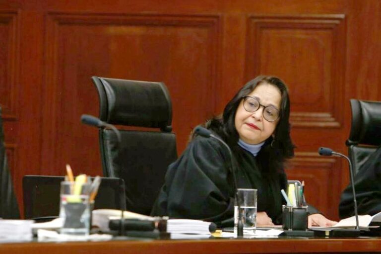 Reforma judicial: nuevo equilibrio; candor de Piña