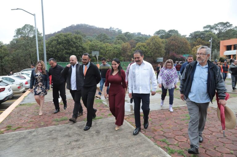 Con más y mejor infraestructura educativa Valle de Bravo se sigue transformando