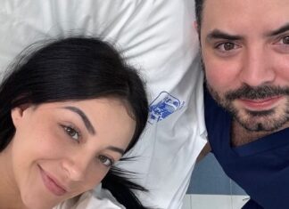 Paola Dalay ha sido criticada por publicar un video arreglándose apenas seis días después de dar a luz