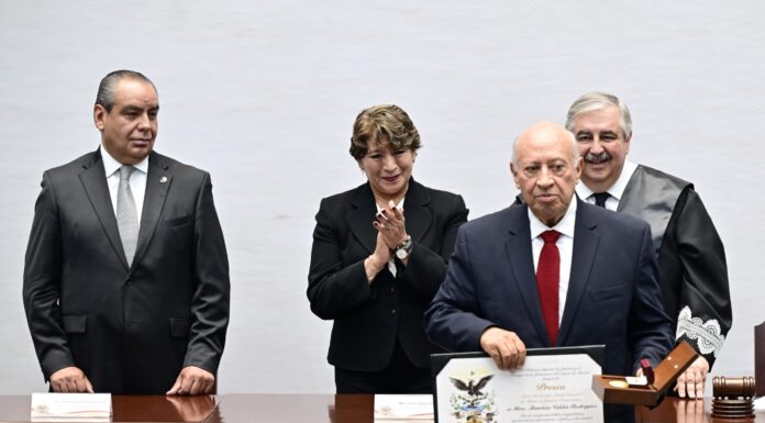 Habrá Reforma Integral a la Constitución del Estado de México, afirma Gobernadora Delfina Gómez Álvarez en entrega de Preseas PJEdoméx