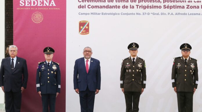 Asiste Horacio Duarte Olivares, Secretario General de Gobierno a ceremonia de designación de nuevo comandante de la 37/a Zona Militar