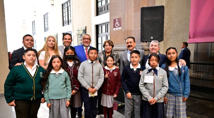 Gobernadora Delfina Gómez Álvarez arranca programa de Becas para el Bienestar por Aprovechamiento Académico con un presupuesto histórico de 523 mdp