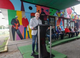 Toca corazones arte urbano en Metepec