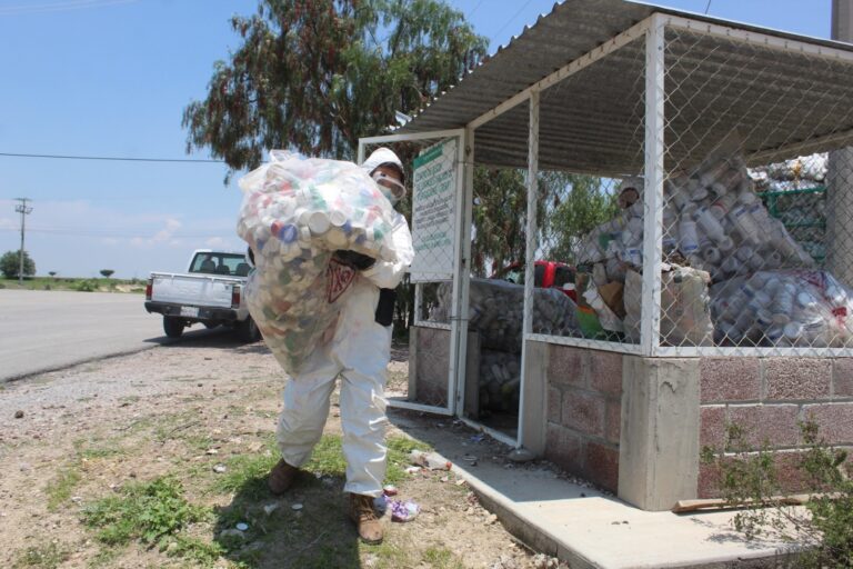 Recolecta Secretaría del Campo más de 25 mil envases plásticos de agroquímicos a través de la campaña “Campo Limpio”