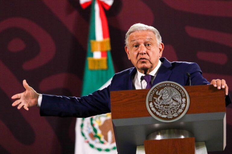 AMLO ‘Pausa’ Relación con Embajadas de EUA y Canadá