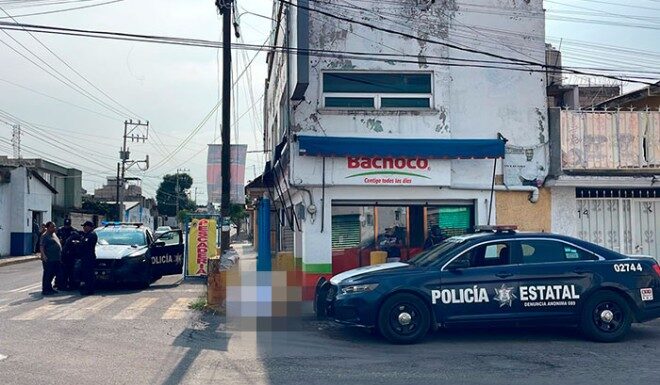 Hombre fallece de un infarto en las calles de Santa Ana Tlapaltitlán, Toluca