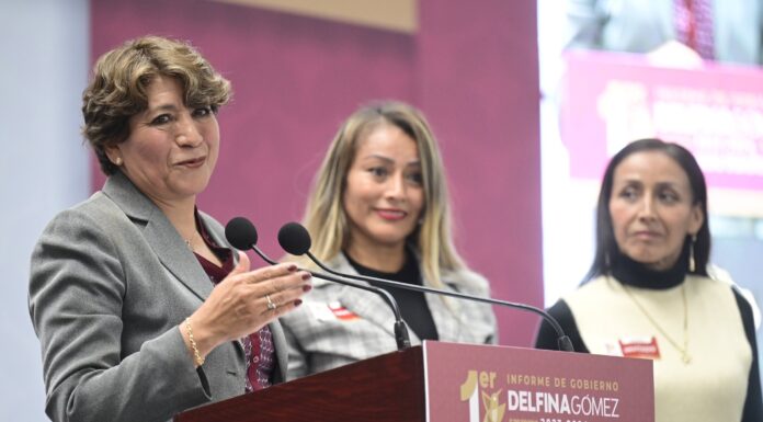 Reconoce Gobernadora a familiares de una joven donadora de órganos