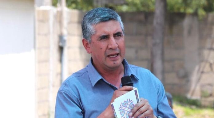 Continúan los apoyos a escuelas en Jiquipilco