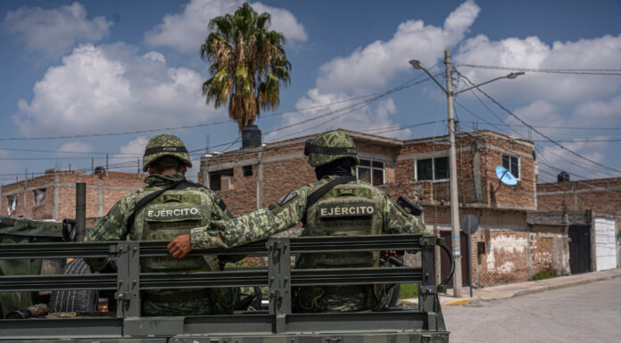 Día -6. No militarización, sino sociedad criminalizada