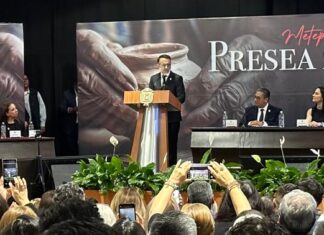 Honran a metepequenses distinguidos por su contribución en el desarrollo municipal