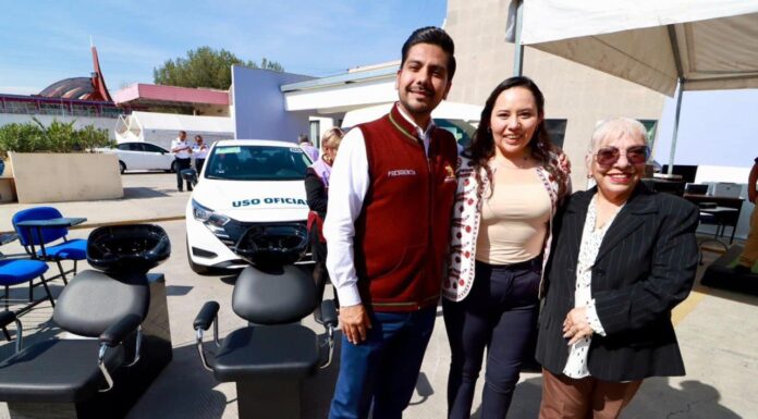 ESTRENA DIF DE NEZA UNIDADES AL SERVICIO DEL PUEBLO