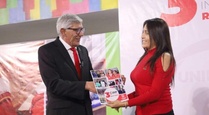 ENARBOLA DIF ATENQUENSE TRABAJO REAL POR LAS FAMILIAS