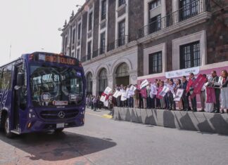 Entran en circulación nuevas unidades del transporte público en el EdoMéx; Gobernadora Delfina Gómez Álvarez da banderazo de salida a 26 camiones de pasajeros