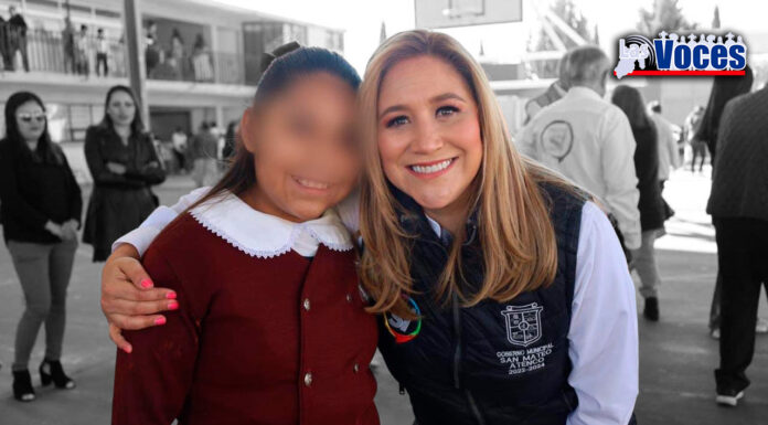 CONOCE SOLICITUDES EDUCATIVAS ANA MUÑIZ Y PROPONE SOLUCIONES