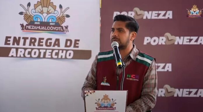 QUINTUPLICA ADOLFO CERQUEDA APOYOS A ESCUELAS DE NEZAHUALCÓYOTL