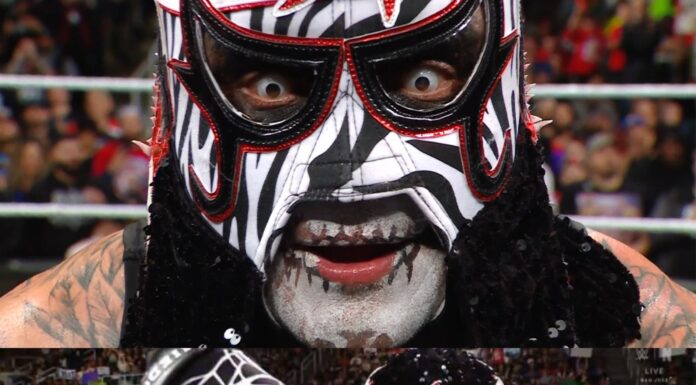 Penta El Zero Miedo hace historia con su primera victoria en WWE