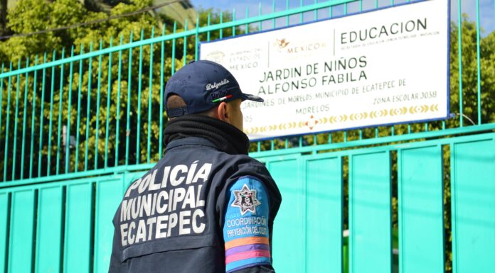 UNEN ESFUERZOS EN FAENA POR PEQUEÑINES DE ECATEPEC
