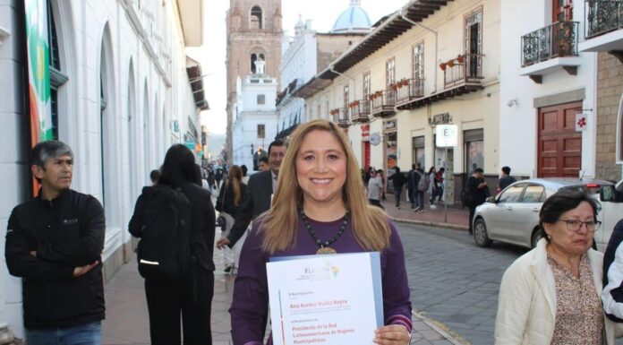 PRESIDE ANA MUÑIZ RED INTERNACIONAL DE MUJERES MUNICIPALISTAS
