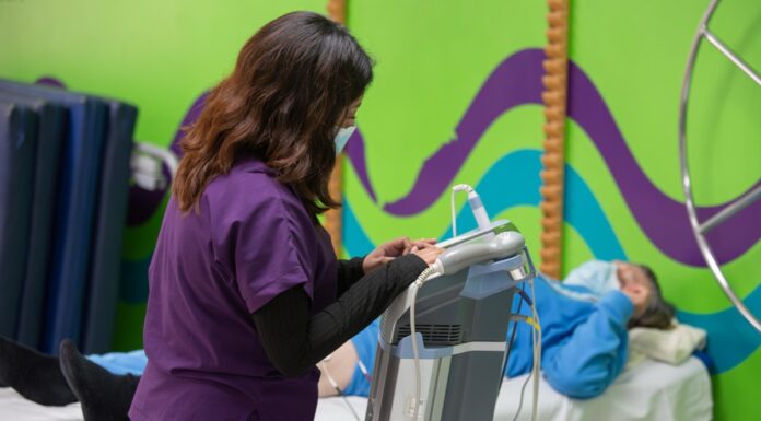 CLÍNICA DE REHABILITACIÓN FÍSICA INTEGRAL DEL ISSEMYM ATIENDE A MÁS DE 9 MIL PACIENTES