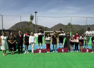 ESTRENA TENANCINGO CANCHA EN COLEGIO DE BACHILLERES