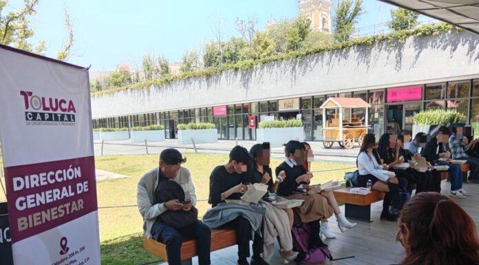 Busca disminuir Toluca embarazo adolescente con campaña Más vale prevenir que amamantar