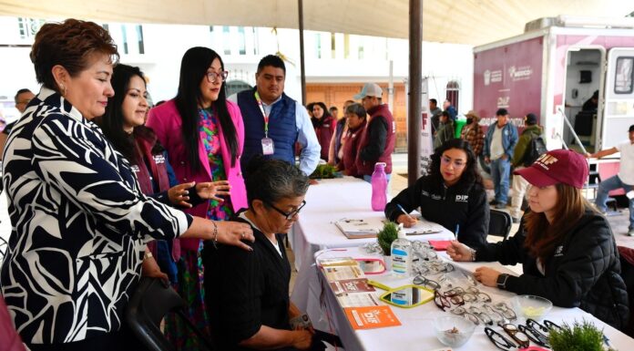 Acerca el DIFEM servicios asistenciales a más de 31 mil personas en 50 municipios mexiquenses