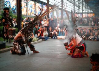 Mexiquenses reciben el Equinoccio de Primavera con actividades culturales; “Noche de Museos” llega al Jardín Botánico Cosmovitral