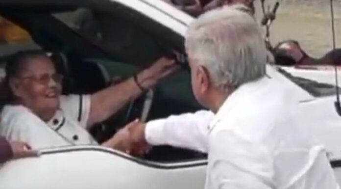 NARCOPOLÍTICA EN MÉXICO POR AMLO Y MAMÁ DEL CHAPO