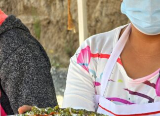 TODO LISTO PARA LA FERIA DEL HUARACHE EN LA TERESONA