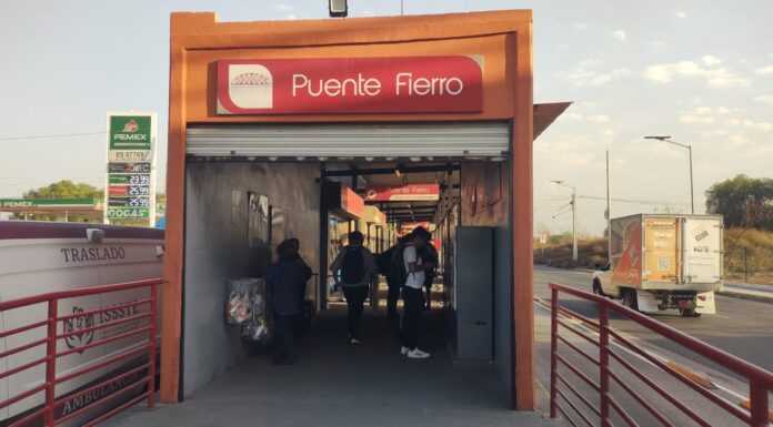 DETIENE POLICÍA MUNICIPAL A MUJER ACUSADA DE ROBO DE CELULARES EN MEXIBÚS