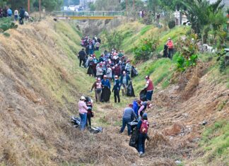 CONMEMORA TLALNEPANTLA “DÍA MUNDIAL DEL AGUA” CON LA LIMPIEZA DEL RÍO SAN JAVIER