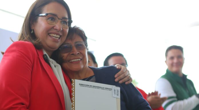 GOBIERNO DE ECATEPEC DA CERTEZA JURÍDICA Y PATRIMONIAL A 400 FAMILIAS