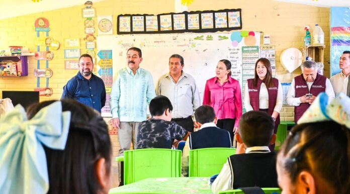 LLEGAN LAS OBRAS EDUCATIVAS A TONATICO