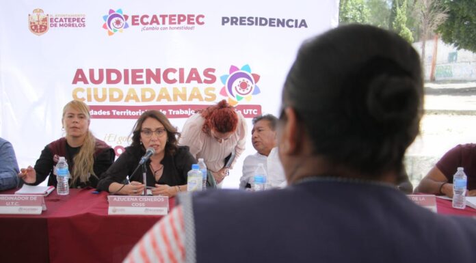 AZUCENA CISNEROS ESCUCHA Y BRINDA RESPUESTA A LAS Y LOS ECATEPENSES