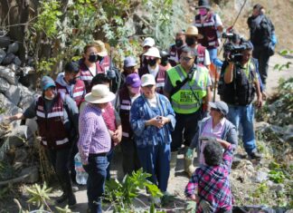 Con apoyo de vecinos continúa saneamiento de barrancas en Ecatepec