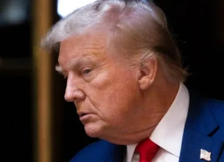 SE HIZO BOLAS: AUTODERROTA DE TRUMP EN NARCOARANCELES