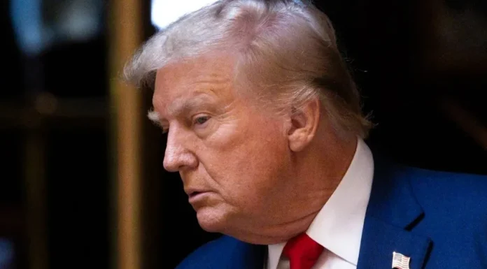 SE HIZO BOLAS: AUTODERROTA DE TRUMP EN NARCOARANCELES