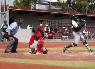 EL COMPLEJO DE BÉISBOL SE PINTÓ DE VERDE CON EL ENCUENTRO ENTRE LOS PERICOS DE PUEBLA CONTRA LAS ÁGUILAS DE VERACRUZ