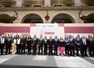 Gobernadora Delfina Gómez anuncia 2 mil basificaciones para docentes mexiquenses y entrega reconocimientos al magisterio