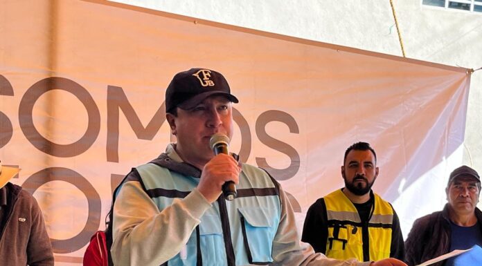 Vecinos y autoridades se unen en faena comunitaria en Lerma como parte del programa “Tu calle al 100”