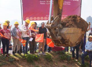 Secretaría del Campo realiza desazolve de canales pluviales en Villa de Allende para prevenir inundaciones