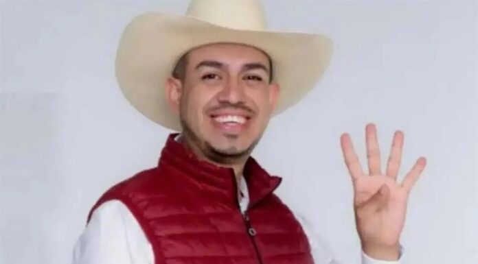 Incautan arsenal y drogas a alcalde de Cuautempan; investigan nexos con crimen organizado